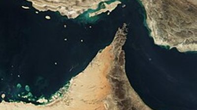 بعد عودة الحرب.. هل  أعدت عمان مقترحًا لتنظيم حركة الملاحة في 