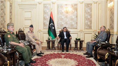 المجلس الرئاسي الليبي يرحب باجتماع اللجنة العسكرية (5+5) ويؤكد: توحيد المؤسسة العسكرية