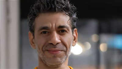 بعد منعه من دخول الأردن بوشاية من «مدعي».. طارق إمام: أنا ابن مناضل قومي