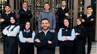 «ميكرو مصر».. مشروع تخرج يحاكي تطبيقات النقل الذكي لكن للميكروباص اليومي
