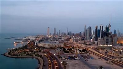 الكويت تعلن تعرض محطة كهرباء لاعتداء إيراني وتفعيل خطط الطوارئ