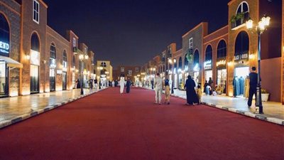 عروض وكرنفالات عالمية وفنون موسيقية تنبض بها 