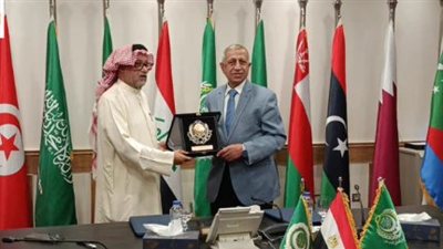 الأكاديمية العربية والاتحاد العربي لوسائل الإعلام يوقعان بروتوكولًا للتدريب الإعلامي وصناعة المحتوى