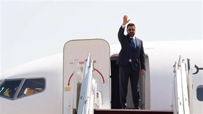 رئيس الوزراء العراقي يصل إلى طهران لبحث الملفات المشتركة والتطورات الإقليمية
