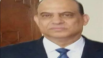 السفير أشرف عقل    
