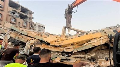 ارتفاع قتلى انهيار مبنى متصدع في غزة إلى 10 وعشرات المفقودين