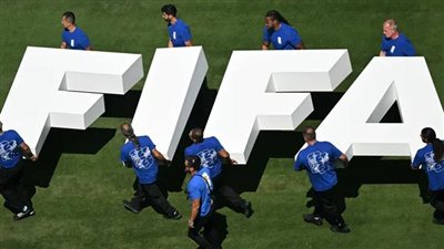 صفقة مليارية تهز الفيفا.. وإنفانتينو يقترح مراجعة مستقلة لآليات اتخاذ القرار