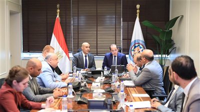 المالية المصرية : زيادة أجور المعلمين العام الدراسي القادم 