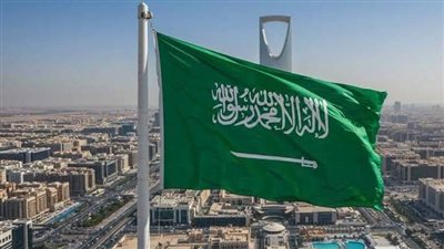 عمرو موسى يطالب باجتماع عاجل لوزراء الخارجية العرب بالرياض لحماية الأمن العربي 