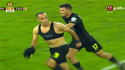 البصق وإلقاء القميص.. ماذا فعل ناصر منسي بعد هدف فوز الزمالك؟