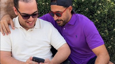 أحمد السعدني يخطف الأنظار في مهرجان الجونة السينمائي 