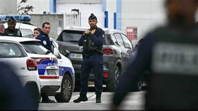 قتيل وأربعة مصابين في إطلاق نار جنوب باريس والشرطة توقف المشتبه به