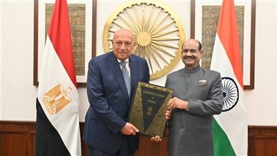 شكري يلتقي رئيس النواب الهندي في نيودلهي   