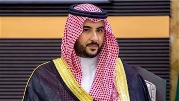 وزير الدفاع السعودي  